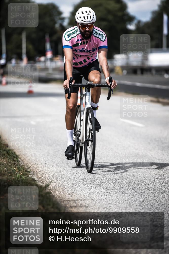16.08.2026 - KN Förde Triathlon 2026 H.Heesch http://msf.ph/oto/9989558 16.08.2026 13:21:34 Radfahren 538, 718, 736 meine-sportfotos.de
