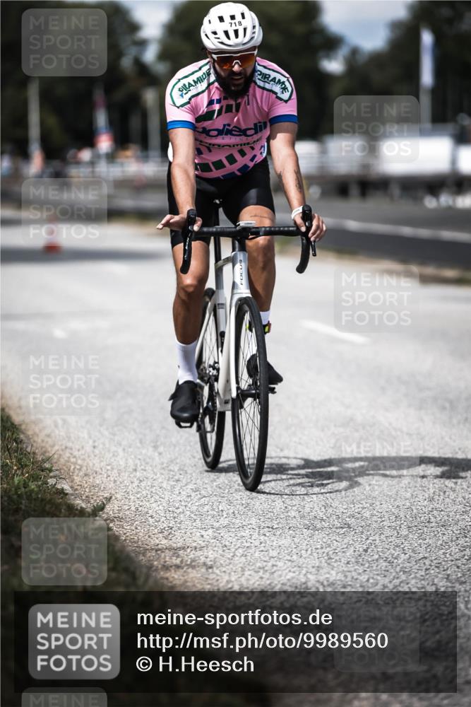 16.08.2026 - KN Förde Triathlon 2026 H.Heesch http://msf.ph/oto/9989560 16.08.2026 13:21:34 Radfahren 538, 718, 736 meine-sportfotos.de
