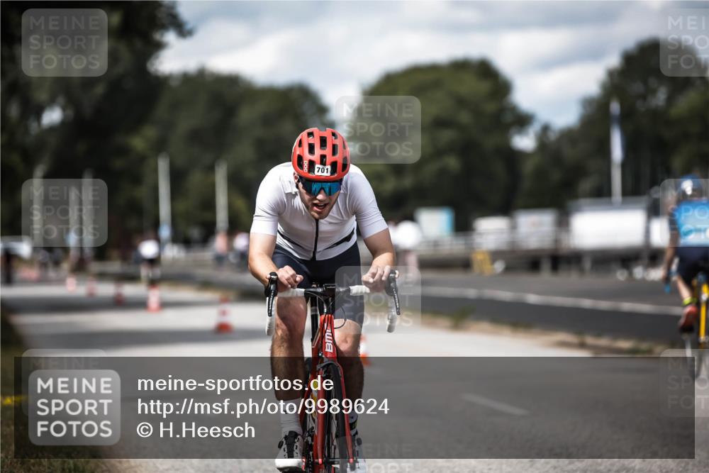 16.08.2026 - KN Förde Triathlon 2026 H.Heesch http://msf.ph/oto/9989624 16.08.2026 13:21:50 Radfahren 555 meine-sportfotos.de