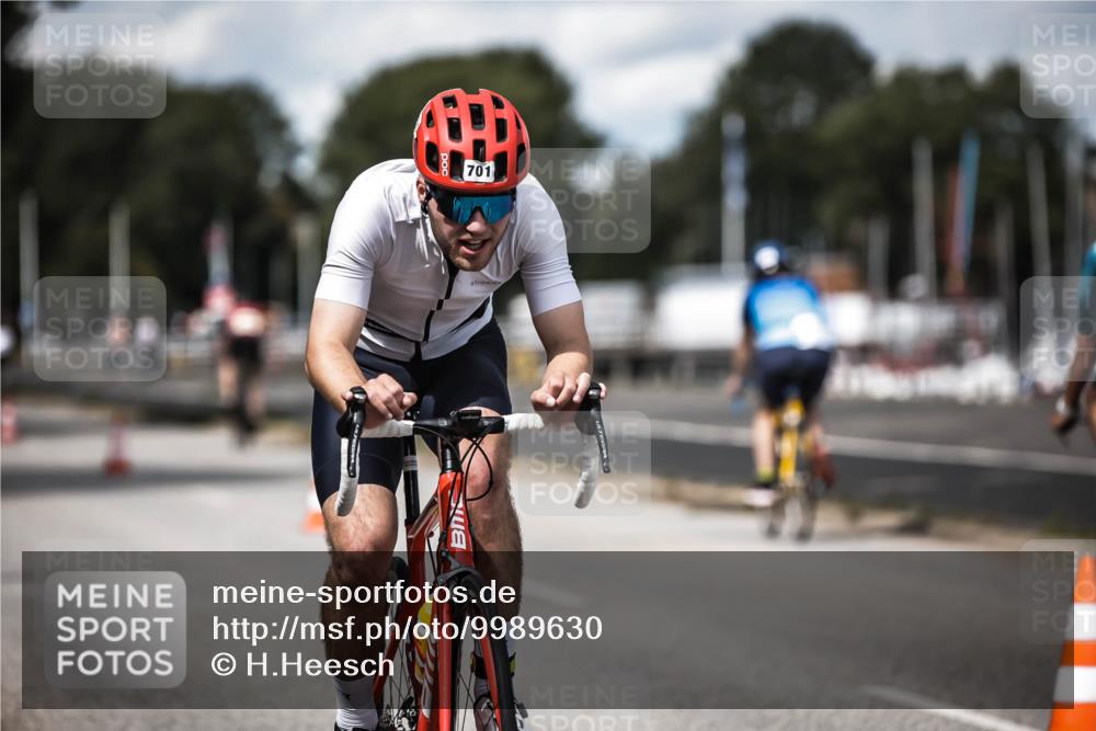 16.08.2026 - KN Förde Triathlon 2026 H.Heesch http://msf.ph/oto/9989630 16.08.2026 13:21:50 Radfahren 555 meine-sportfotos.de