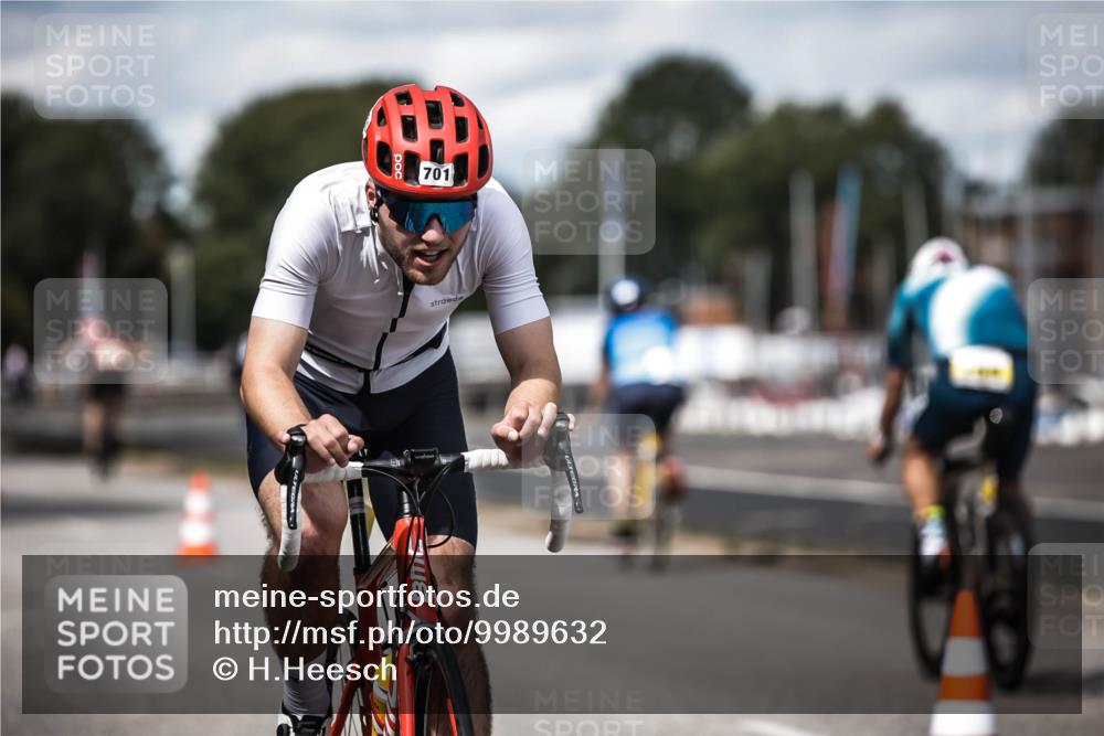 16.08.2026 - KN Förde Triathlon 2026 H.Heesch http://msf.ph/oto/9989632 16.08.2026 13:21:50 Radfahren 555 meine-sportfotos.de
