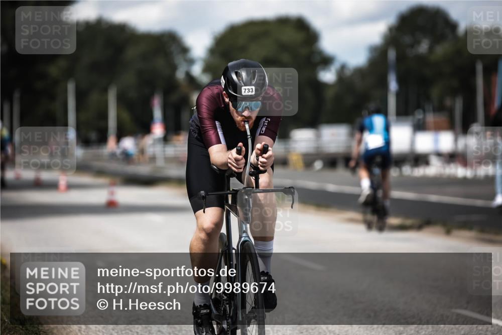 16.08.2026 - KN Förde Triathlon 2026 H.Heesch http://msf.ph/oto/9989674 16.08.2026 13:22:15 Radfahren  meine-sportfotos.de
