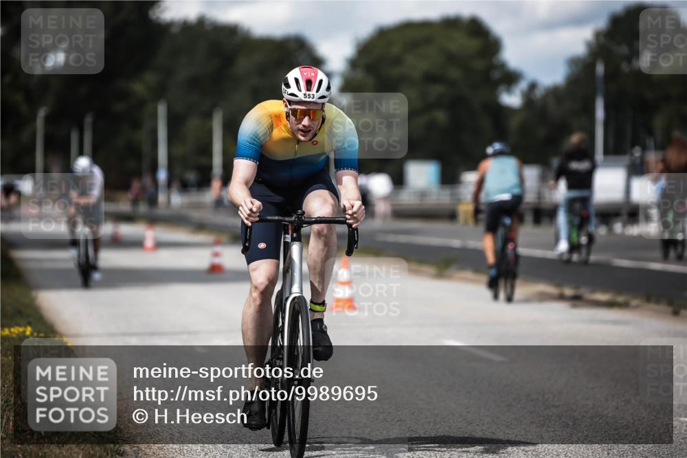 16.08.2026 - KN Förde Triathlon 2026 H.Heesch http://msf.ph/oto/9989695 16.08.2026 13:22:19 Radfahren 548 meine-sportfotos.de