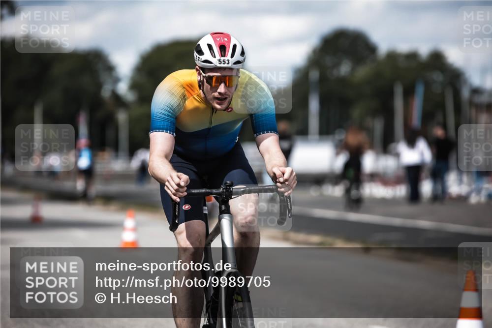 16.08.2026 - KN Förde Triathlon 2026 H.Heesch http://msf.ph/oto/9989705 16.08.2026 13:22:19 Radfahren 548 meine-sportfotos.de