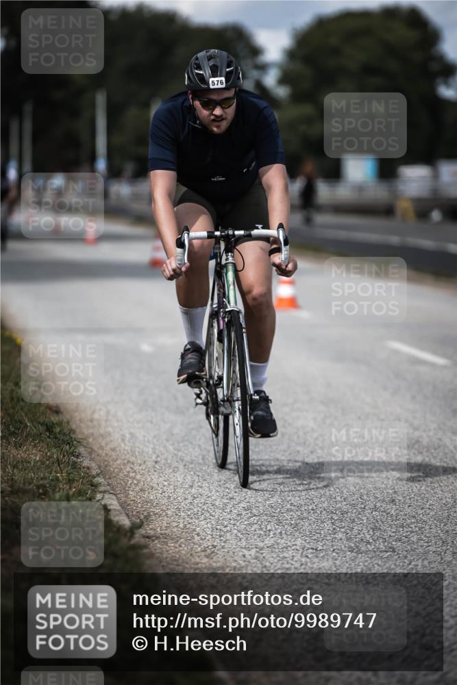 16.08.2026 - KN Förde Triathlon 2026 H.Heesch http://msf.ph/oto/9989747 16.08.2026 13:22:32 Radfahren 576, 601, 721 meine-sportfotos.de