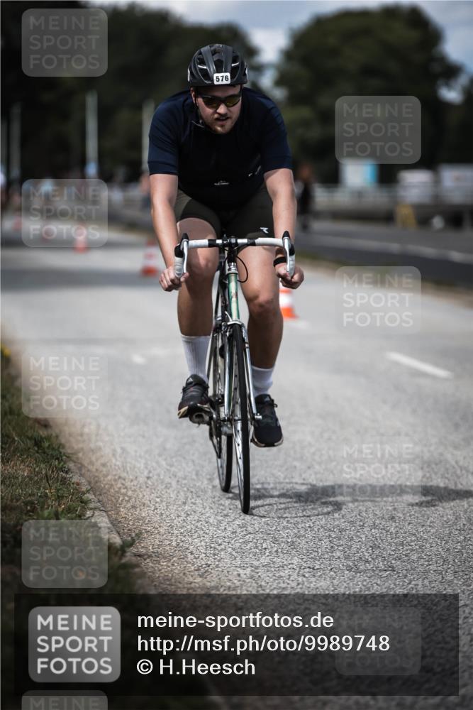 16.08.2026 - KN Förde Triathlon 2026 H.Heesch http://msf.ph/oto/9989748 16.08.2026 13:22:32 Radfahren 576, 601, 721 meine-sportfotos.de