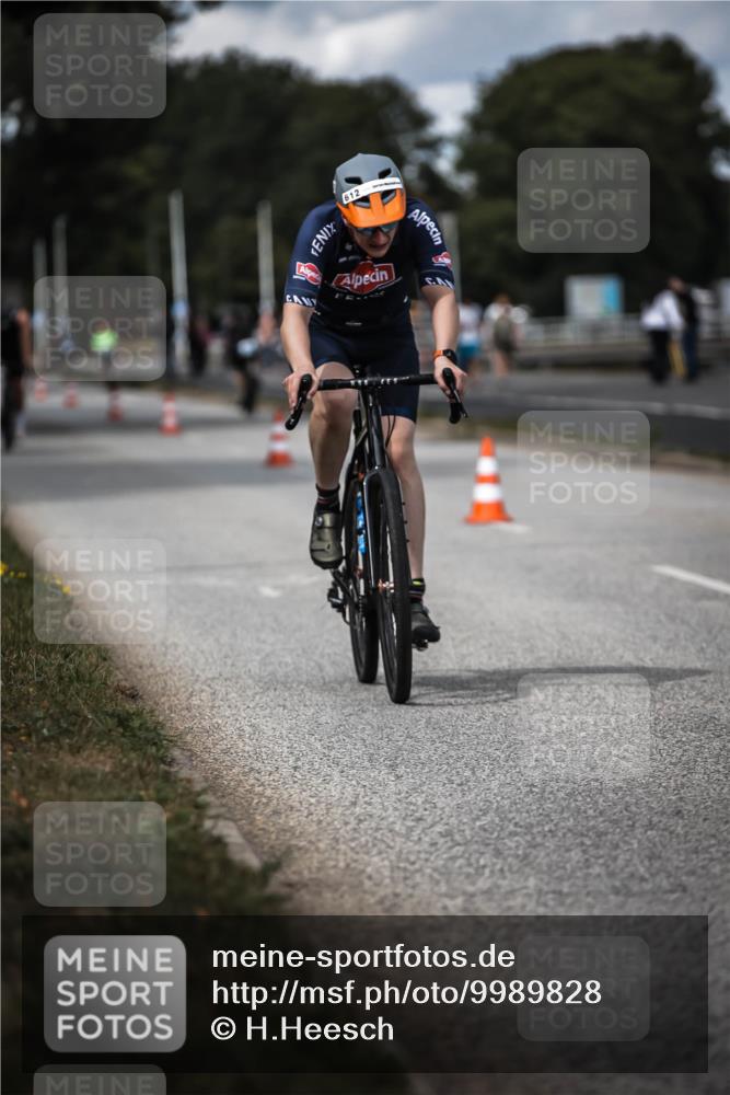 16.08.2026 - KN Förde Triathlon 2026 H.Heesch http://msf.ph/oto/9989828 16.08.2026 13:22:53 Radfahren 515, 539, 612 meine-sportfotos.de