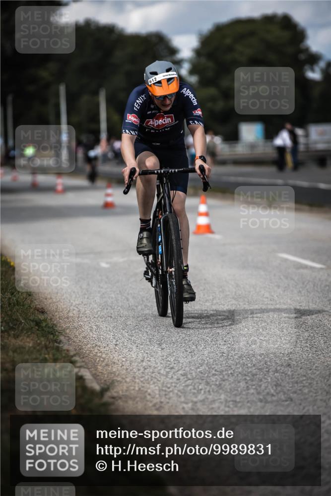 16.08.2026 - KN Förde Triathlon 2026 H.Heesch http://msf.ph/oto/9989831 16.08.2026 13:22:53 Radfahren 515, 539, 612 meine-sportfotos.de