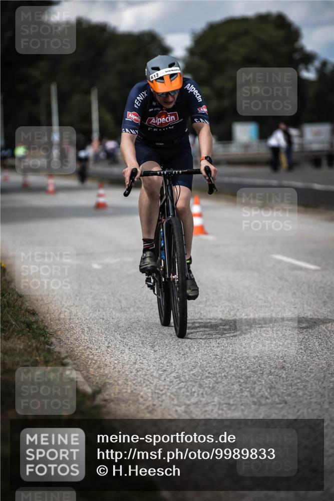 16.08.2026 - KN Förde Triathlon 2026 H.Heesch http://msf.ph/oto/9989833 16.08.2026 13:22:53 Radfahren 515, 539, 612 meine-sportfotos.de