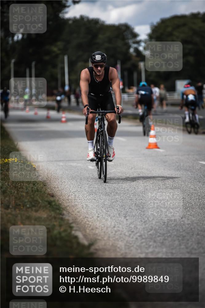 16.08.2026 - KN Förde Triathlon 2026 H.Heesch http://msf.ph/oto/9989849 16.08.2026 13:22:58 Radfahren 550, 612, 739 meine-sportfotos.de