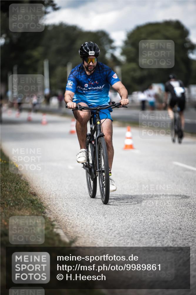 16.08.2026 - KN Förde Triathlon 2026 H.Heesch http://msf.ph/oto/9989861 16.08.2026 13:23:07 Radfahren 573, 584, 708, 726 meine-sportfotos.de