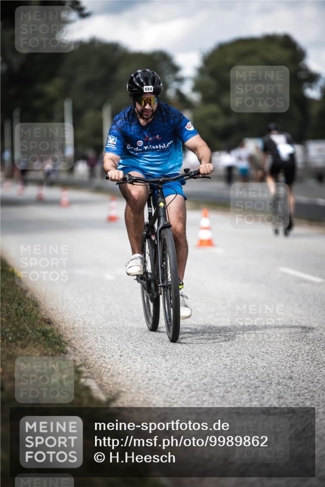 16.08.2026 - KN Förde Triathlon 2026 H.Heesch http://msf.ph/oto/9989862 16.08.2026 13:23:07 Radfahren 573, 584, 708, 726 meine-sportfotos.de