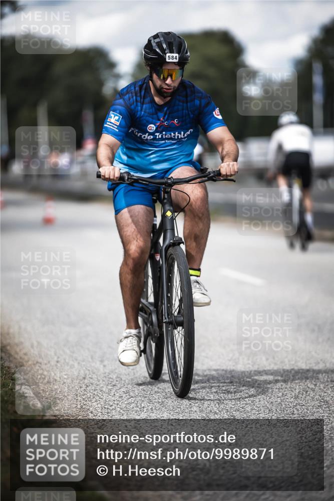16.08.2026 - KN Förde Triathlon 2026 H.Heesch http://msf.ph/oto/9989871 16.08.2026 13:23:08 Radfahren 573, 584, 708, 726, 731 meine-sportfotos.de