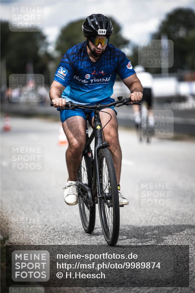 16.08.2026 - KN Förde Triathlon 2026 H.Heesch http://msf.ph/oto/9989874 16.08.2026 13:23:08 Radfahren 573, 584, 708, 726, 731 meine-sportfotos.de