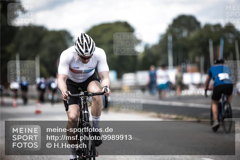 16.08.2026 - KN Förde Triathlon 2026 H.Heesch http://msf.ph/oto/9989913 16.08.2026 13:23:31 Radfahren  meine-sportfotos.de