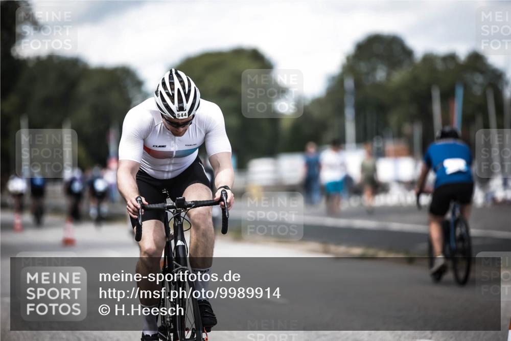 16.08.2026 - KN Förde Triathlon 2026 H.Heesch http://msf.ph/oto/9989914 16.08.2026 13:23:31 Radfahren  meine-sportfotos.de