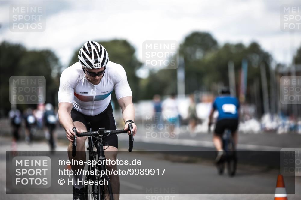 16.08.2026 - KN Förde Triathlon 2026 H.Heesch http://msf.ph/oto/9989917 16.08.2026 13:23:32 Radfahren  meine-sportfotos.de