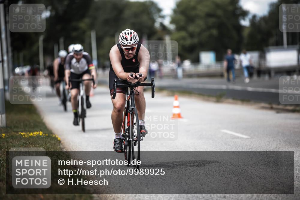 16.08.2026 - KN Förde Triathlon 2026 H.Heesch http://msf.ph/oto/9989925 16.08.2026 13:23:37 Radfahren 596, 608, 747 meine-sportfotos.de