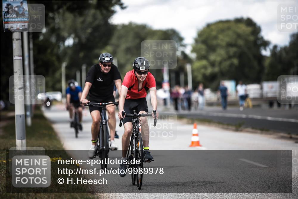16.08.2026 - KN Förde Triathlon 2026 H.Heesch http://msf.ph/oto/9989978 16.08.2026 13:23:46 Radfahren 517, 535, 578, 581, 729, 740 meine-sportfotos.de
