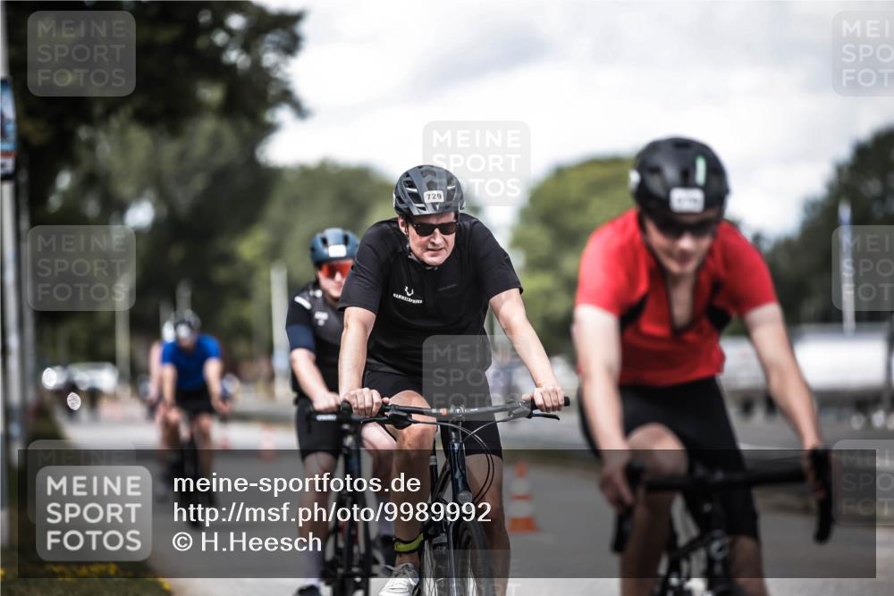 16.08.2026 - KN Förde Triathlon 2026 H.Heesch http://msf.ph/oto/9989992 16.08.2026 13:23:48 Radfahren 517, 535, 578, 581, 589, 729, 746 meine-sportfotos.de