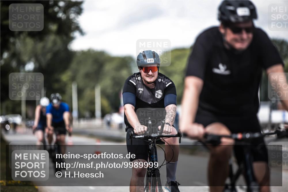 16.08.2026 - KN Förde Triathlon 2026 H.Heesch http://msf.ph/oto/9989999 16.08.2026 13:23:48 Radfahren 517, 535, 578, 581, 589, 729, 746 meine-sportfotos.de
