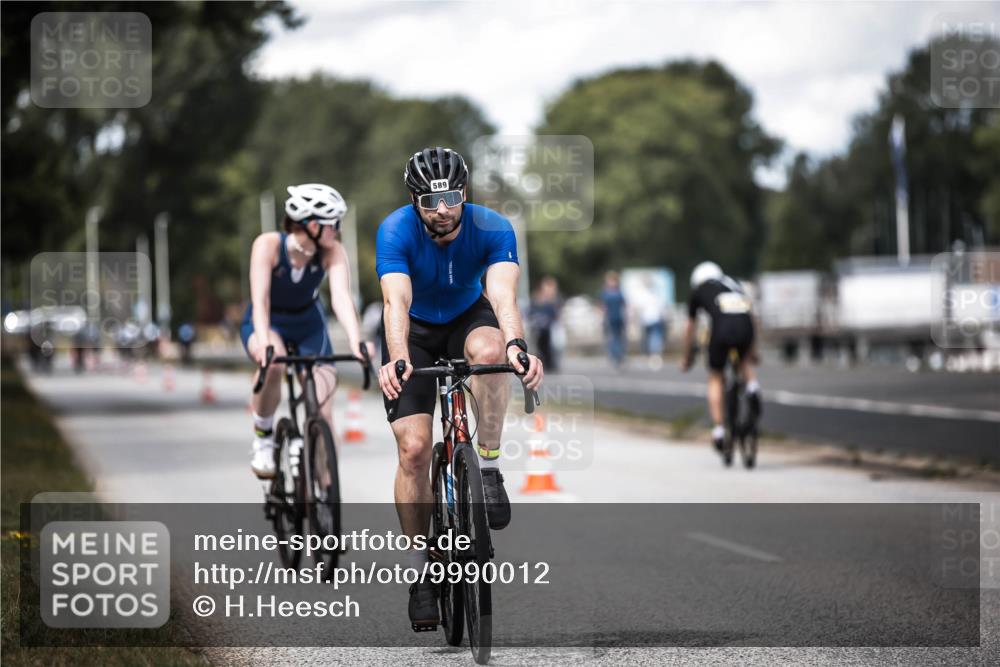 16.08.2026 - KN Förde Triathlon 2026 H.Heesch http://msf.ph/oto/9990012 16.08.2026 13:23:50 Radfahren 517, 535, 545, 578, 581, 589, 729, 746 meine-sportfotos.de