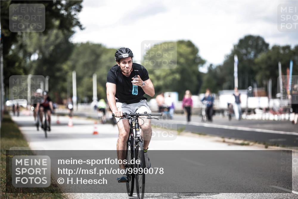 16.08.2026 - KN Förde Triathlon 2026 H.Heesch http://msf.ph/oto/9990078 16.08.2026 13:24:11 Radfahren 531, 572, 585, 732, 736 meine-sportfotos.de
