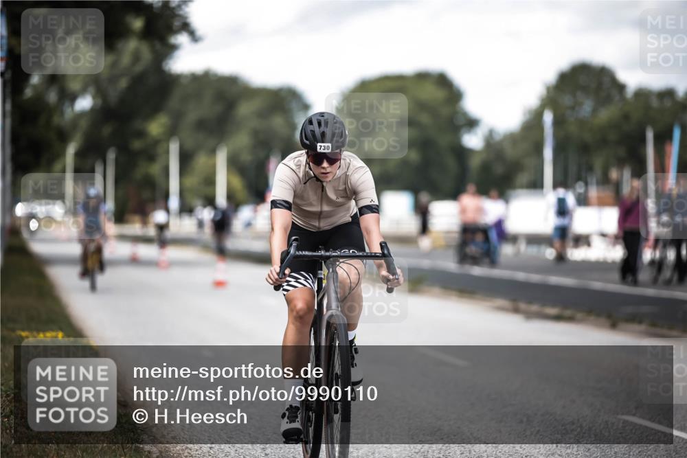 16.08.2026 - KN Förde Triathlon 2026 H.Heesch http://msf.ph/oto/9990110 16.08.2026 13:24:27 Radfahren 583, 595, 730, 738 meine-sportfotos.de