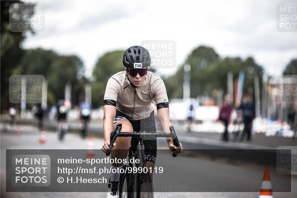 16.08.2026 - KN Förde Triathlon 2026 H.Heesch http://msf.ph/oto/9990119 16.08.2026 13:24:27 Radfahren 583, 595, 730, 738 meine-sportfotos.de