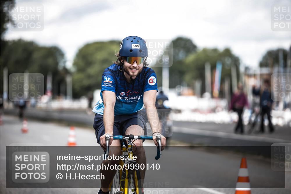 16.08.2026 - KN Förde Triathlon 2026 H.Heesch http://msf.ph/oto/9990140 16.08.2026 13:24:31 Radfahren 595 meine-sportfotos.de