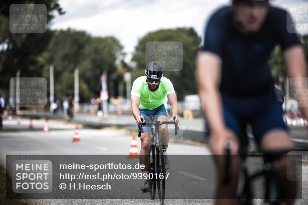 16.08.2026 - KN Förde Triathlon 2026 H.Heesch http://msf.ph/oto/9990167 16.08.2026 13:24:50 Radfahren 546, 561, 577 meine-sportfotos.de