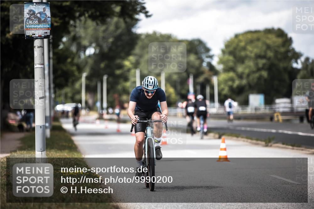 16.08.2026 - KN Förde Triathlon 2026 H.Heesch http://msf.ph/oto/9990200 16.08.2026 13:25:05 Radfahren 515, 745 meine-sportfotos.de