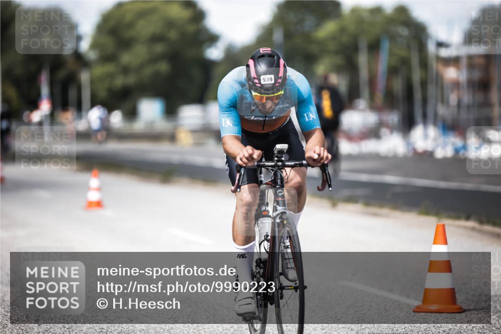 16.08.2026 - KN Förde Triathlon 2026 H.Heesch http://msf.ph/oto/9990223 16.08.2026 13:25:07 Radfahren 515, 745 meine-sportfotos.de