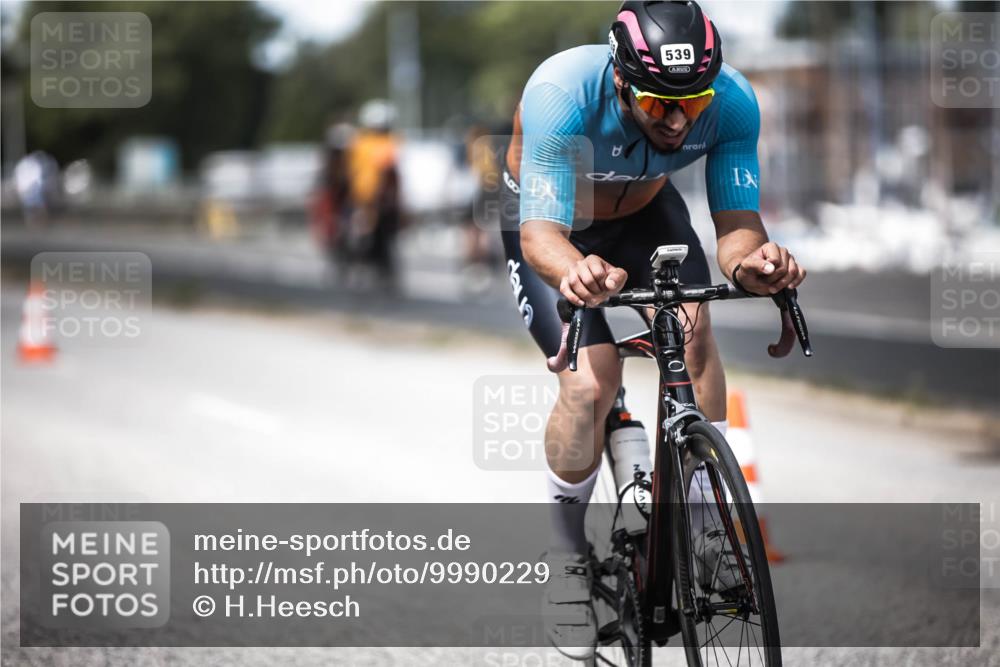 16.08.2026 - KN Förde Triathlon 2026 H.Heesch http://msf.ph/oto/9990229 16.08.2026 13:25:07 Radfahren 515, 745 meine-sportfotos.de