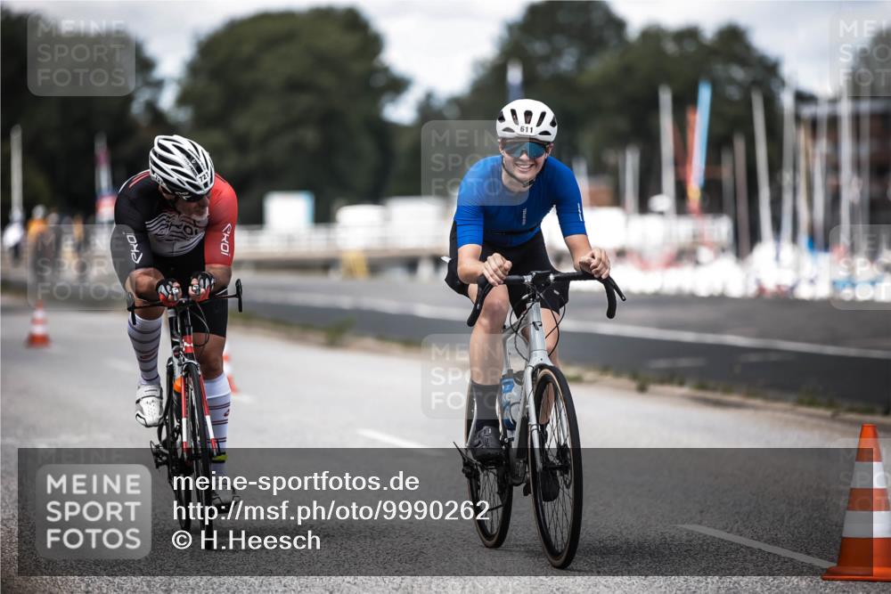 16.08.2026 - KN Förde Triathlon 2026 H.Heesch http://msf.ph/oto/9990262 16.08.2026 13:25:28 Radfahren 734 meine-sportfotos.de