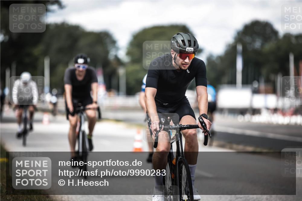 16.08.2026 - KN Förde Triathlon 2026 H.Heesch http://msf.ph/oto/9990283 16.08.2026 13:25:33 Radfahren 739 meine-sportfotos.de