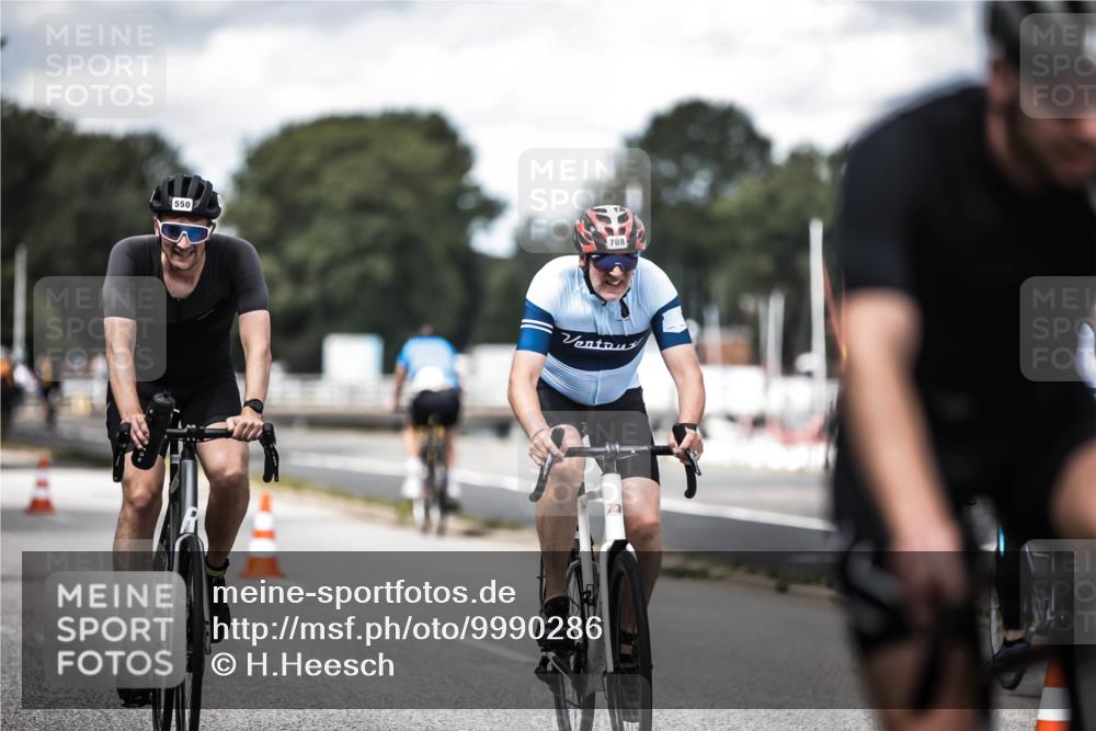 16.08.2026 - KN Förde Triathlon 2026 H.Heesch http://msf.ph/oto/9990286 16.08.2026 13:25:34 Radfahren 739 meine-sportfotos.de