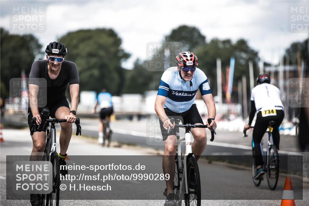16.08.2026 - KN Förde Triathlon 2026 H.Heesch http://msf.ph/oto/9990289 16.08.2026 13:25:34 Radfahren 739 meine-sportfotos.de