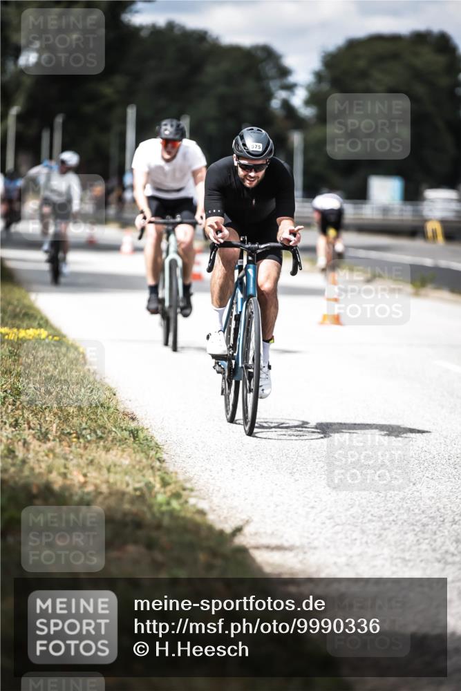 16.08.2026 - KN Förde Triathlon 2026 H.Heesch http://msf.ph/oto/9990336 16.08.2026 13:25:53 Radfahren 726 meine-sportfotos.de