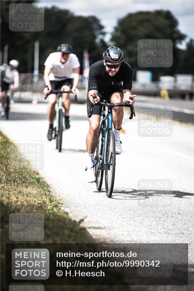 16.08.2026 - KN Förde Triathlon 2026 H.Heesch http://msf.ph/oto/9990342 16.08.2026 13:25:53 Radfahren 726 meine-sportfotos.de
