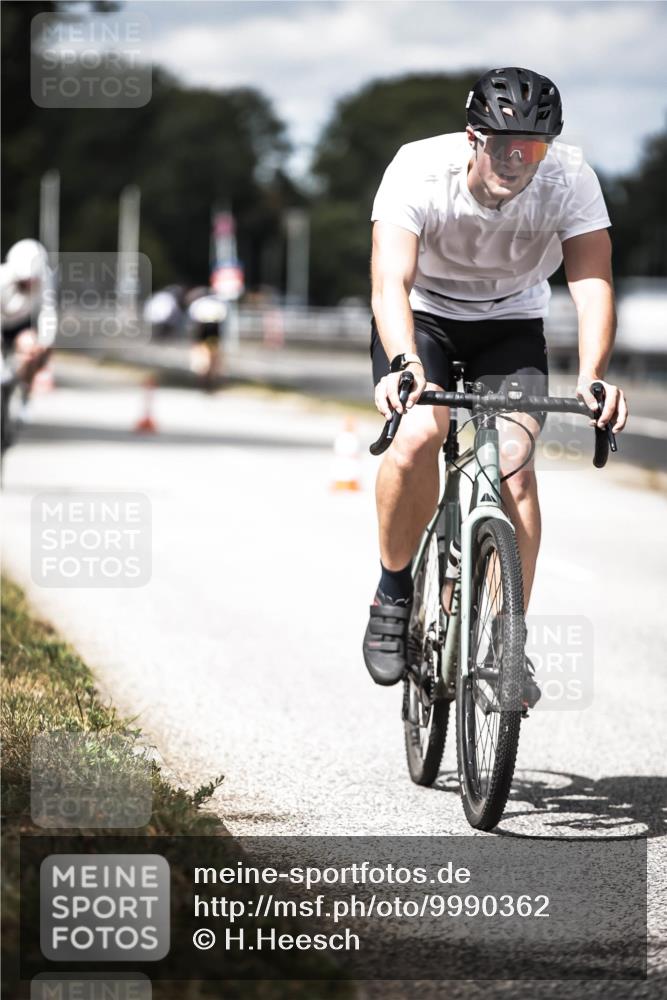 16.08.2026 - KN Förde Triathlon 2026 H.Heesch http://msf.ph/oto/9990362 16.08.2026 13:25:55 Radfahren 726 meine-sportfotos.de