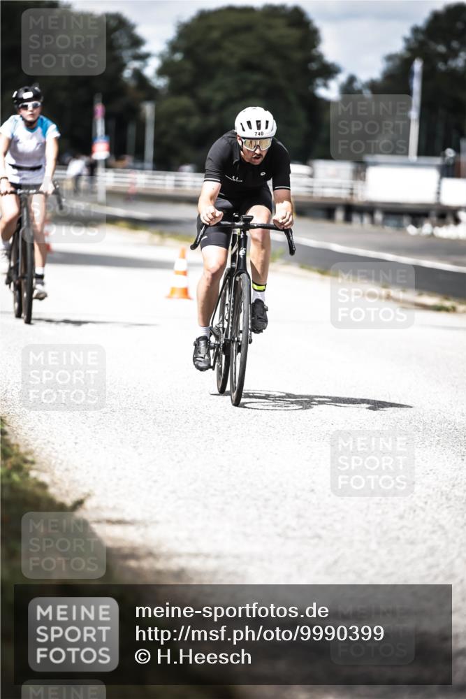 16.08.2026 - KN Förde Triathlon 2026 H.Heesch http://msf.ph/oto/9990399 16.08.2026 13:26:02 Radfahren 731 meine-sportfotos.de