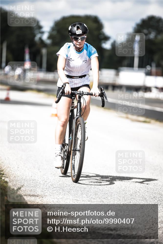 16.08.2026 - KN Förde Triathlon 2026 H.Heesch http://msf.ph/oto/9990407 16.08.2026 13:26:03 Radfahren 731 meine-sportfotos.de