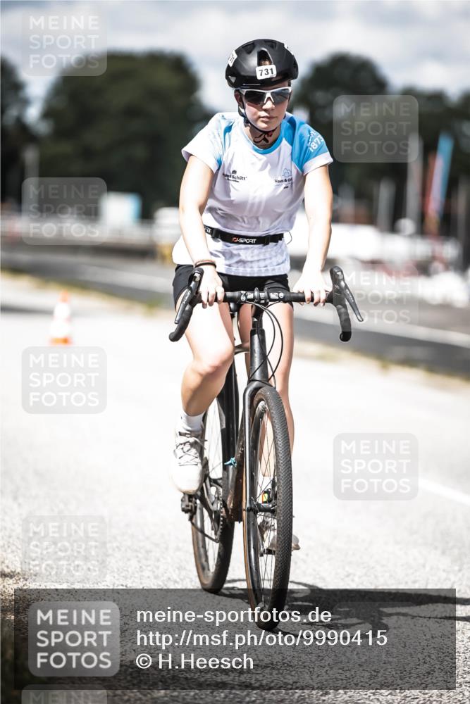 16.08.2026 - KN Förde Triathlon 2026 H.Heesch http://msf.ph/oto/9990415 16.08.2026 13:26:04 Radfahren 731 meine-sportfotos.de