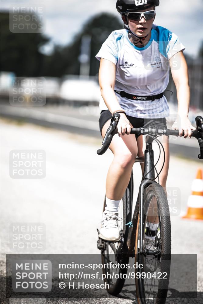 16.08.2026 - KN Förde Triathlon 2026 H.Heesch http://msf.ph/oto/9990422 16.08.2026 13:26:04 Radfahren 731 meine-sportfotos.de