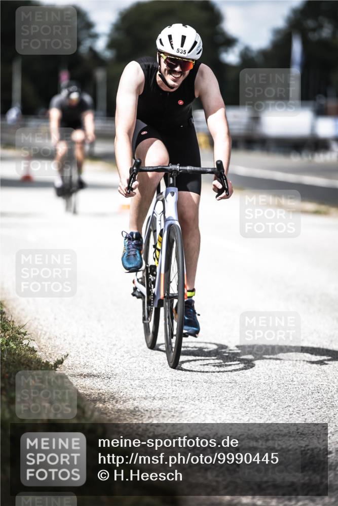 16.08.2026 - KN Förde Triathlon 2026 H.Heesch http://msf.ph/oto/9990445 16.08.2026 13:26:15 Radfahren 604 meine-sportfotos.de