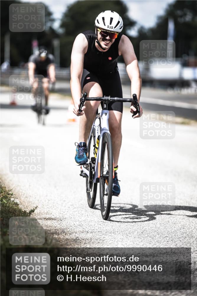 16.08.2026 - KN Förde Triathlon 2026 H.Heesch http://msf.ph/oto/9990446 16.08.2026 13:26:15 Radfahren 604 meine-sportfotos.de