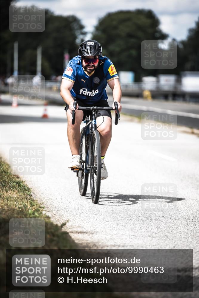 16.08.2026 - KN Förde Triathlon 2026 H.Heesch http://msf.ph/oto/9990463 16.08.2026 13:26:19 Radfahren 604 meine-sportfotos.de
