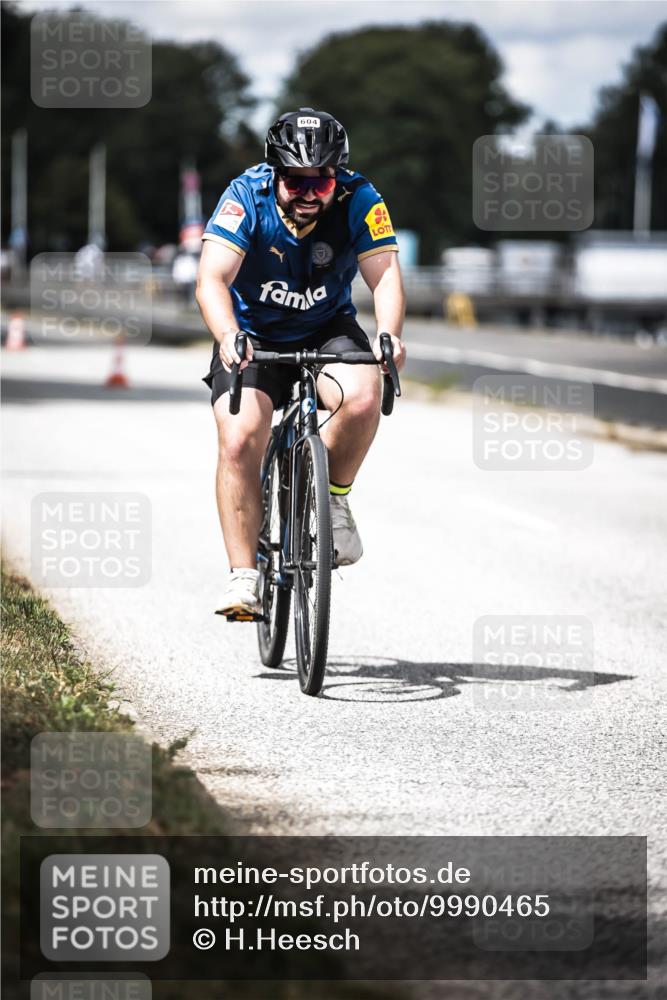 16.08.2026 - KN Förde Triathlon 2026 H.Heesch http://msf.ph/oto/9990465 16.08.2026 13:26:19 Radfahren 604 meine-sportfotos.de