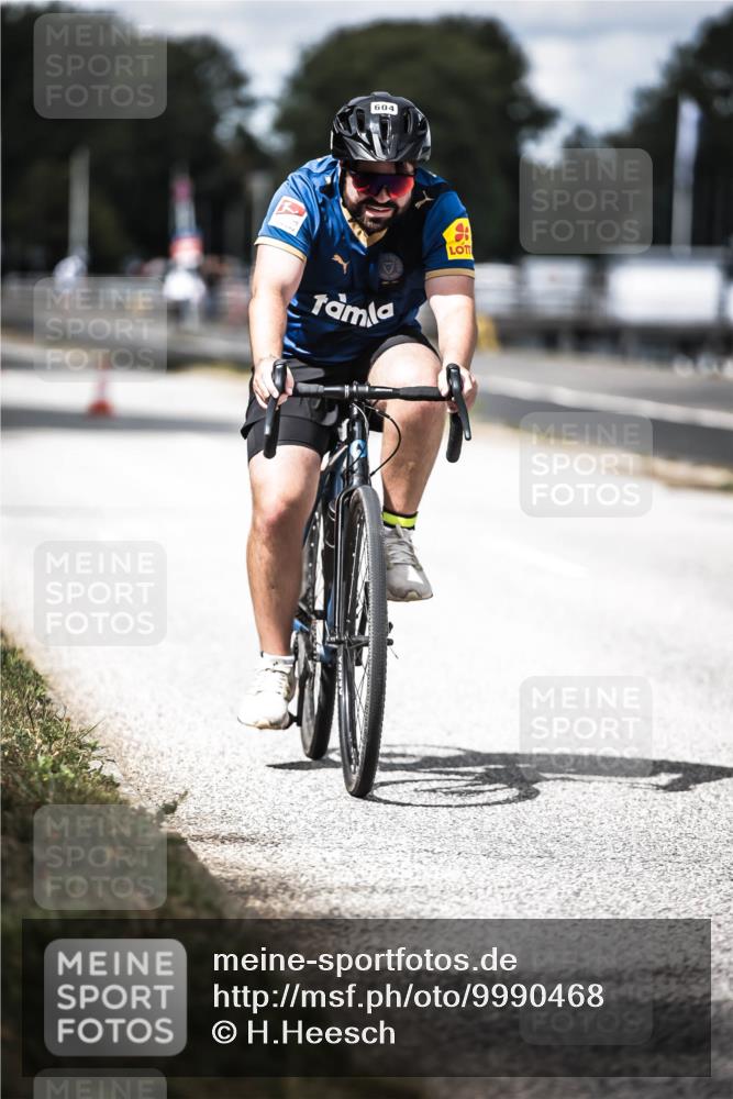 16.08.2026 - KN Förde Triathlon 2026 H.Heesch http://msf.ph/oto/9990468 16.08.2026 13:26:19 Radfahren 604 meine-sportfotos.de